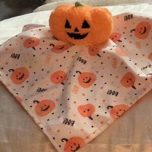 🎃NWT Pumpkin Halloween Adorable Boo Blanket 13 X 13 Baby Must Have 🎃